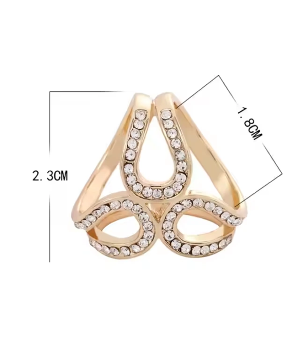74.4 Custom Triangle Diamond Hijab Ring