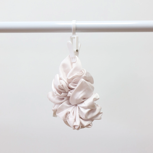 Wholesale Satin Crepe Solid Color Scrunchies