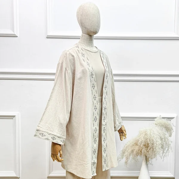 1 Elegant Modest Embroidered Dubais et for women Maxi Dress