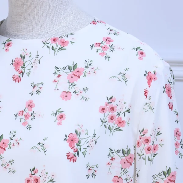 Pure Silk Co-ord set for Ladies Wear with Small Flowers