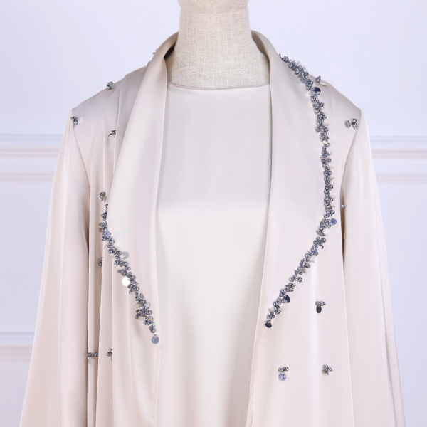 Islamic Dubai fashion luxury abaya with scattered beaded